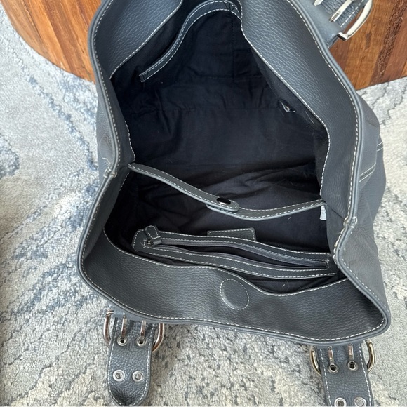 Tignanello Womens Leather Handbag Purse Satchel Gray Double Handled - Picture 8 of 11